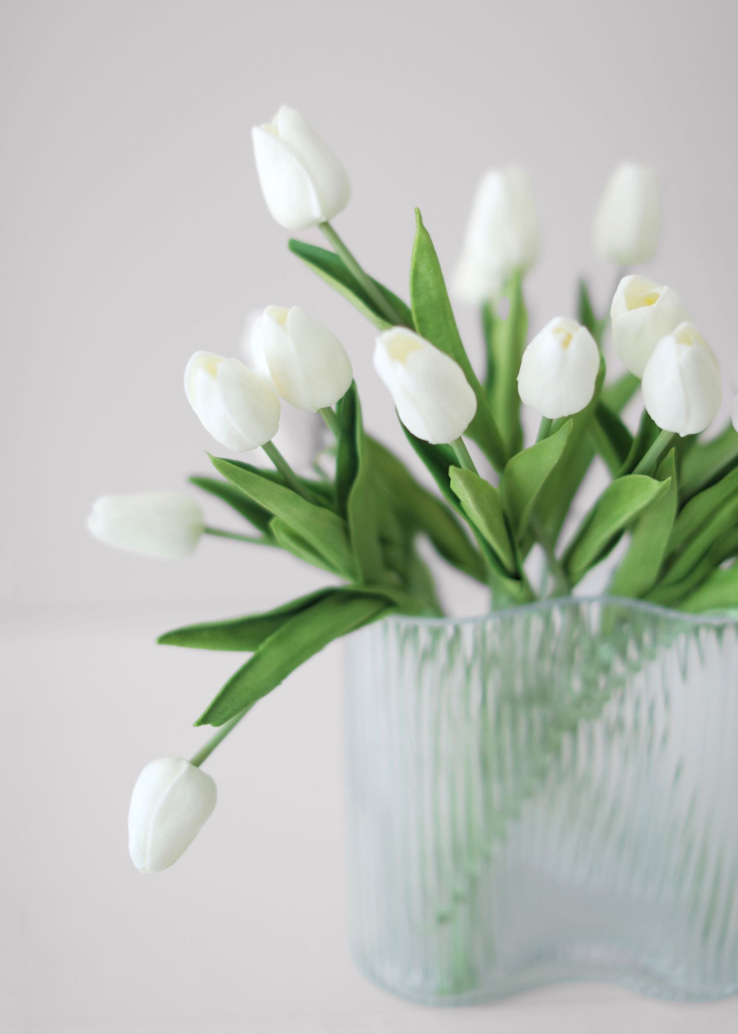 Asymmetrical White Real Touch Tulip Design