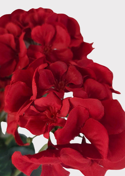 Artificial Blooming Geranium Flower Bush in Red - 20"