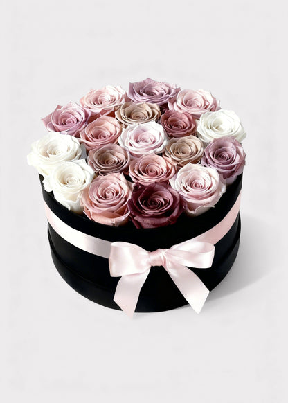 Afloral™ Preserved Rose Head Flower Gift Box - 18 Rose Heads